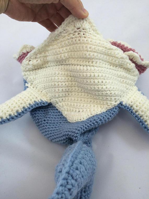 Crochet baby shark hat hot sale